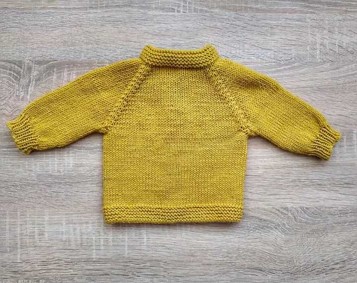 Sweterek dla noworodka handmade, robione na drutach, wełna, merynos