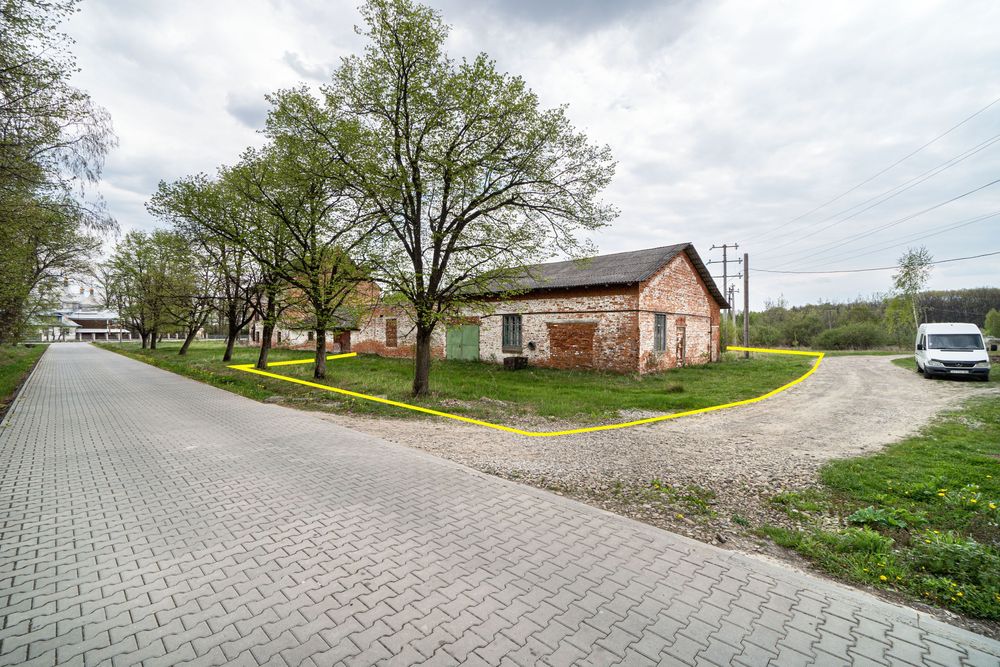 Оренда-продаж- обмін приміщення біля Коломиї.