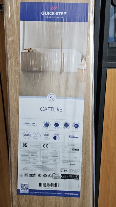 Panele Quick Step Capture dąb naturalny lakierowany SIG4749