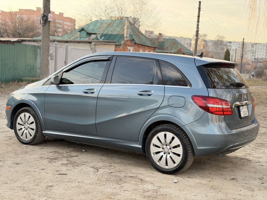Продам Mercedes - Benz  Електромобіль