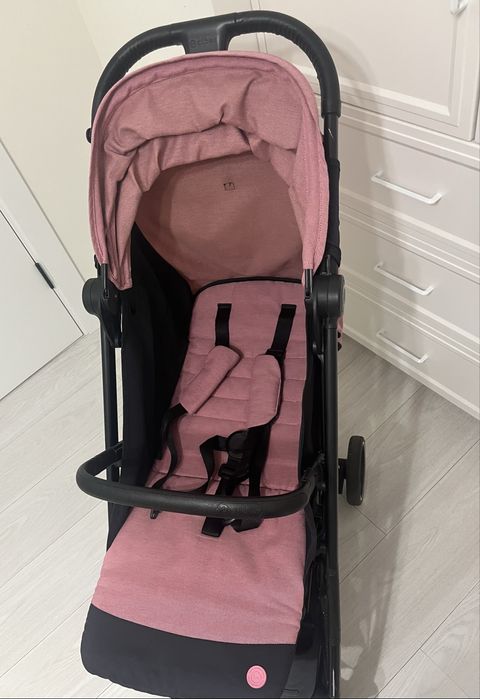 Продам прогулянковий візок Cybex beezy рожевий меланж