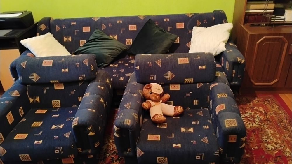 Oddam za darmo wersalkę i dwa fotele