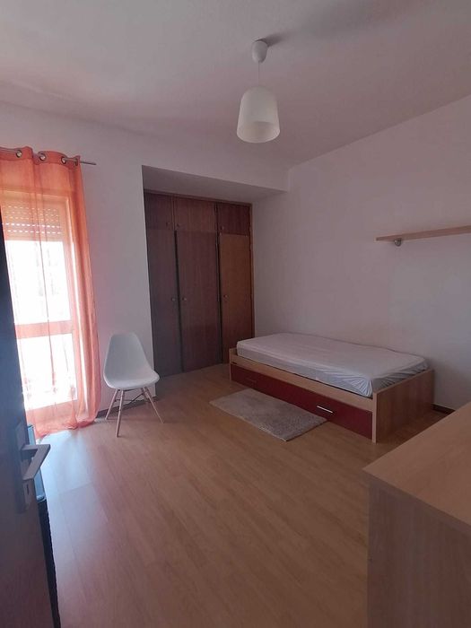 Quartos apartamento T3_Baixa de Coimbra