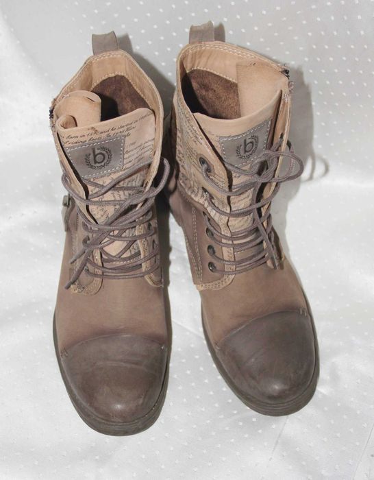 Женские демисезонные ботинки Bugatti