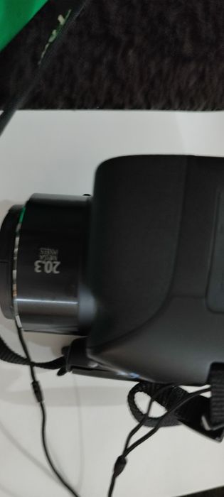 Máquina Fotográfica Digital Bridge CANON PowerShot SX540HS (Preto-20.3