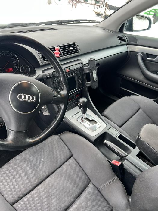 Автомобіль Audi A4B6