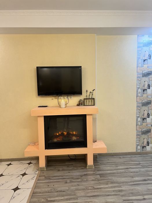 Здам подобово 3 кімнатну квартиру з видом на Дніпро в районі Казбет