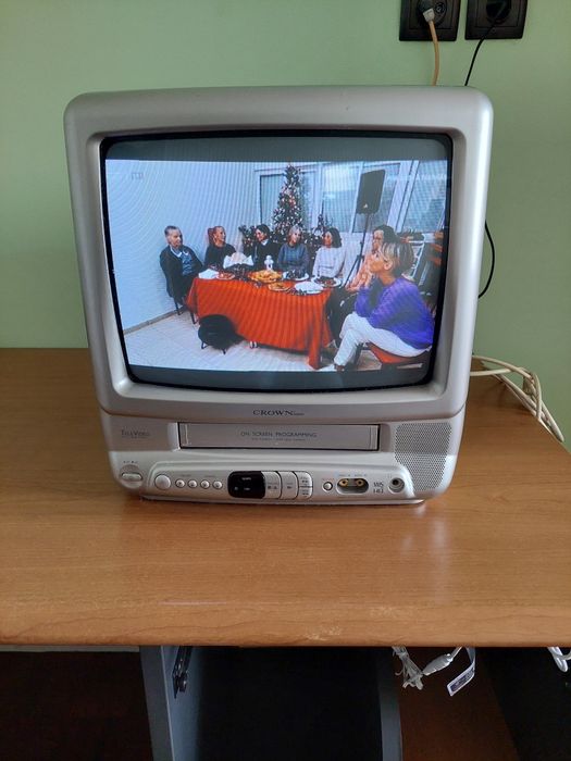 Televisão crown antiga