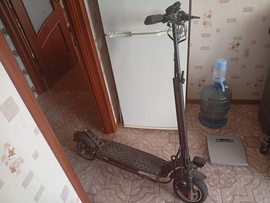 Електросамокат Crosser T4
