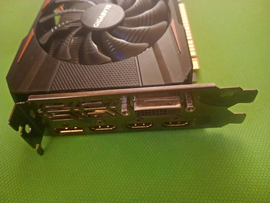 GeForce® GTX 1050 Ti Windforce OC 4G