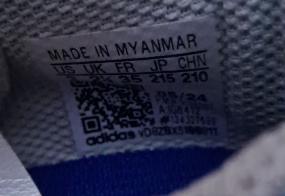 Детские бутсы Adidas predator 35 р.