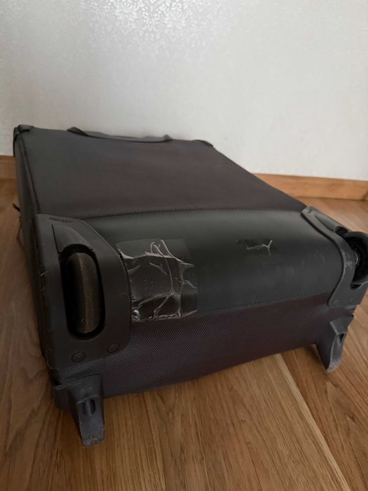 Валіза розміру S