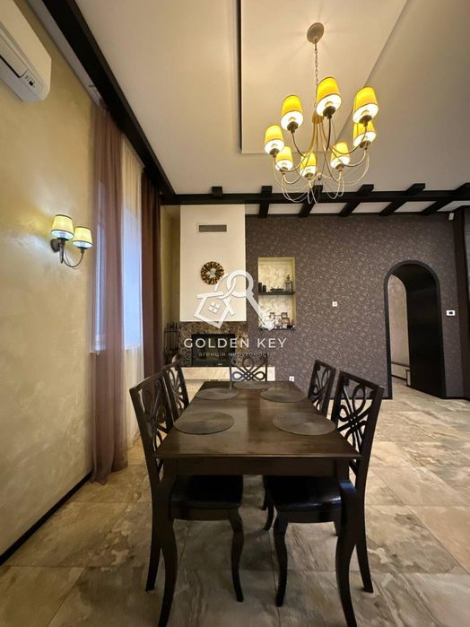 Продаж будинку по вул. В.Бизова ( Якіра )