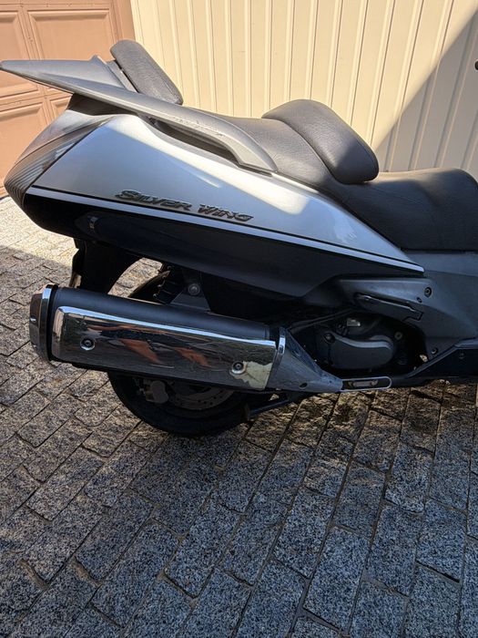 Мотоцикл Honda Silver Wing 600