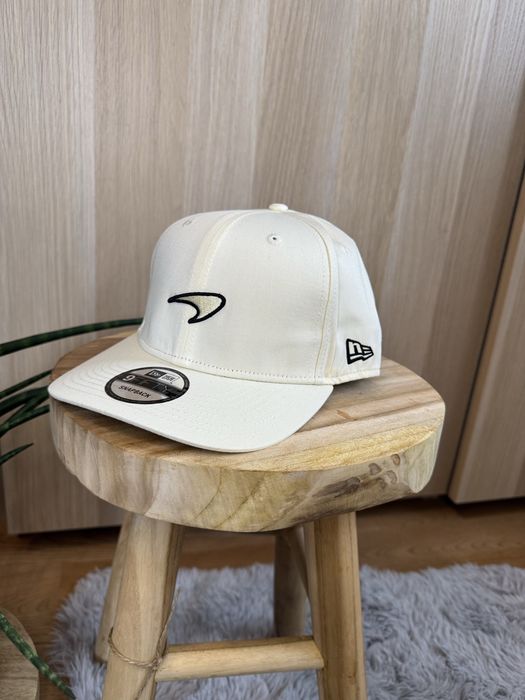 czapka z daszkiem McLaren F1 Team New Era 9Fifty jasna Lando Norris