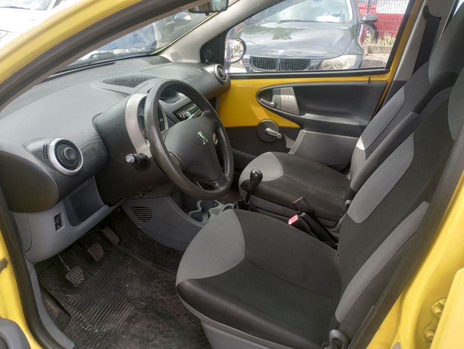 Peugeot 107 1.0B 68KM 2006r * dwa komplety kół * TORUŃ