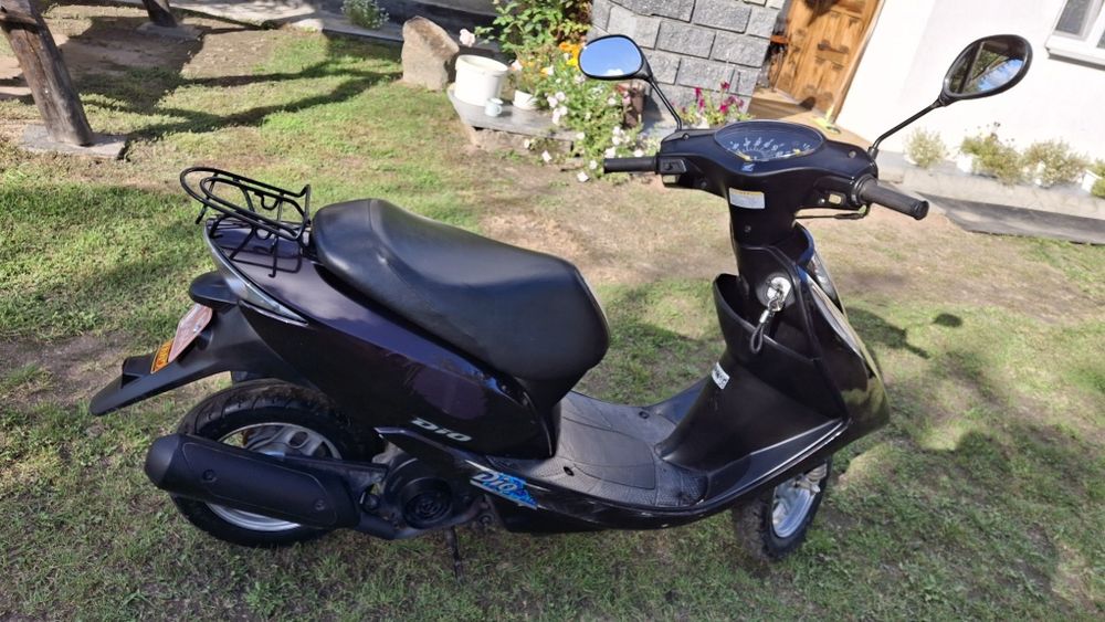Скутер Honda Dio 62 з номерами