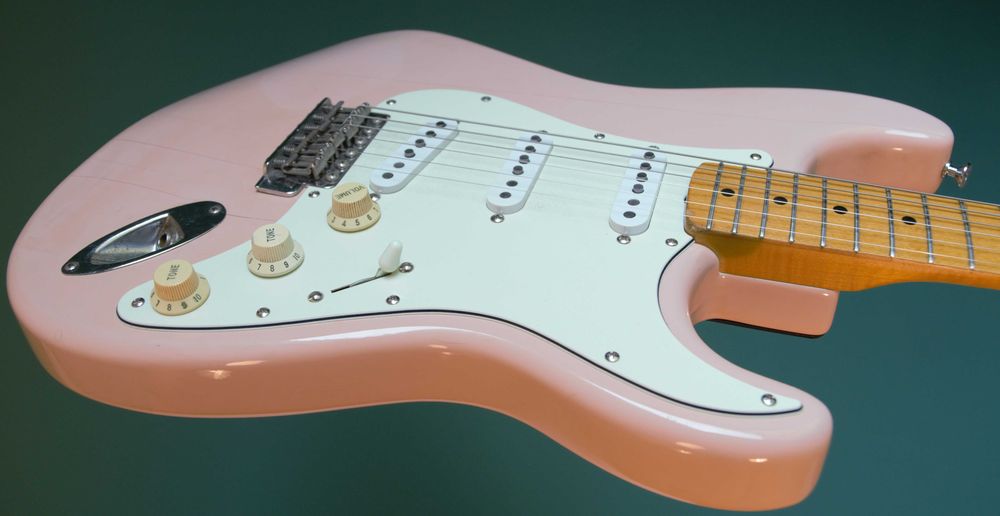 Fender Stratocaster
