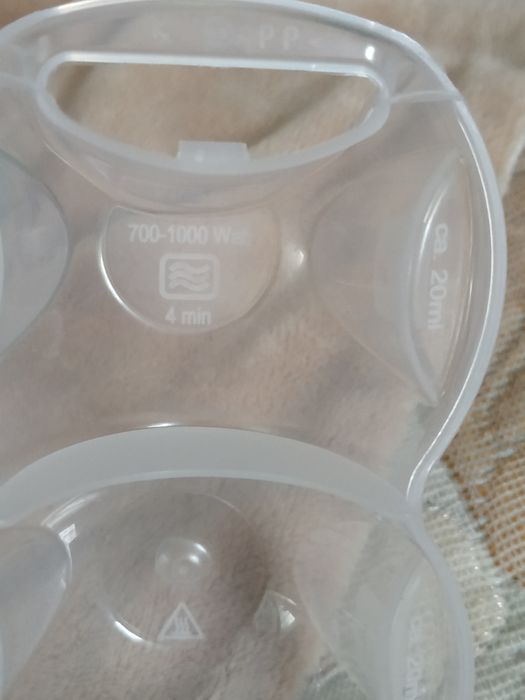 Пустушки в контейнері NUK mam 0-6 міс, 2 шт