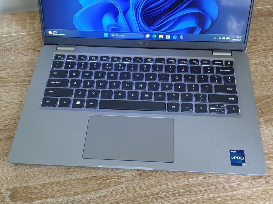 Dell Latitude 5430 | i7-1265U | 16GB | 256GB SSD | LTE (SIM) | Win 11 Pro