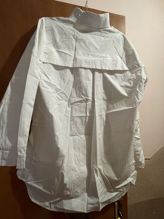 Сорочка біла жіноча M