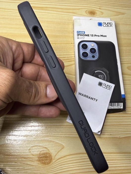 Capa Quad Lock para iPhone 13 Pro Max