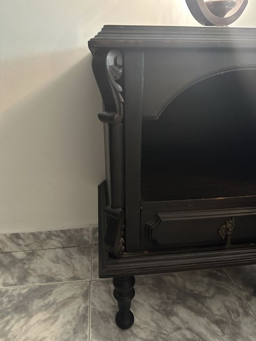 2 Mesas de cabeceira