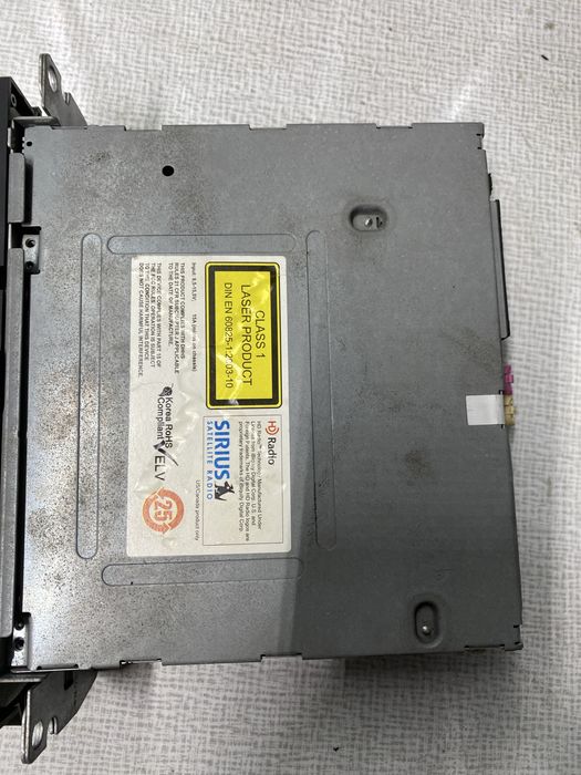 Radio nawigacja czytnik cic bmw e90 e91 e92 e93 e81 e82 e87 sprawne