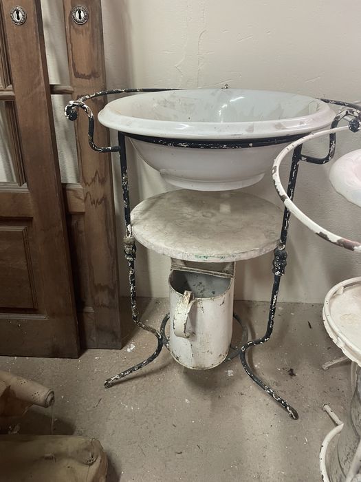 Antigas Bacias / Lavatorios