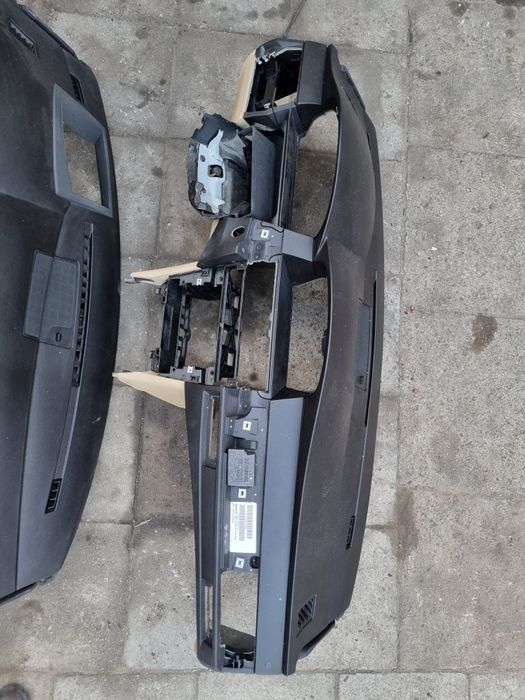 BMW e60 e61 deska rozdzielcza kokpit cupholder head up HUD przycisk