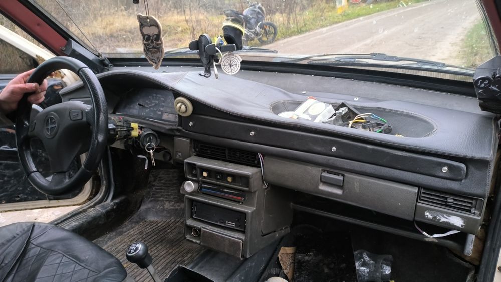 лада 8  з документами  20 тисяч грн