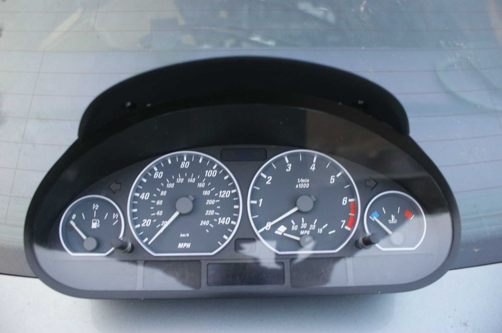 bmw e46 330i 330ci sedan coupe cabrio licznik ramki zegary ringi