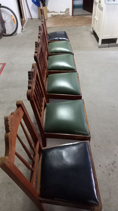 Conjunto 6 cadeiras antigas em madeira
