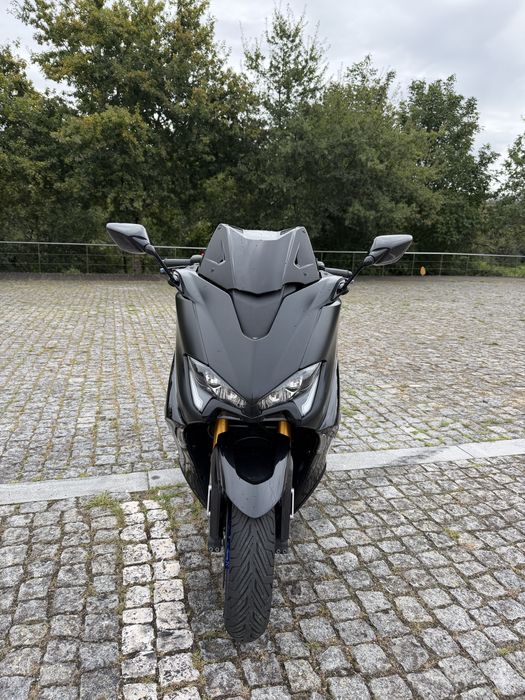 Yamaha tmax 560 tech max