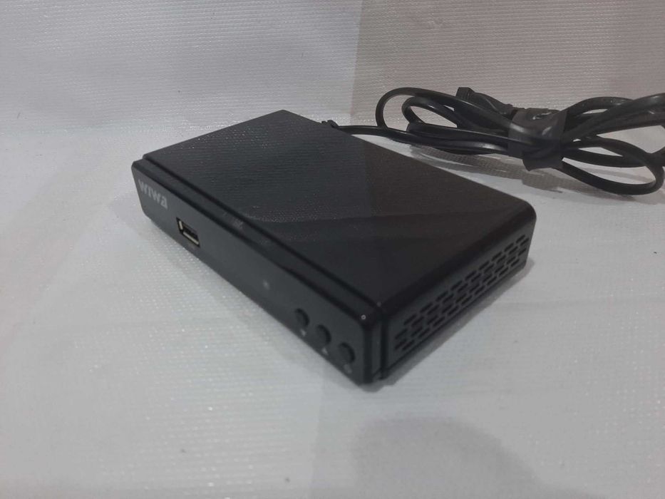 Tuner DVB-T2 WIWA H.265