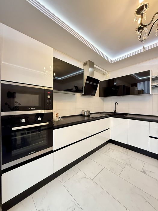 СУЧАСНА ЕЛІТНА НОВОБУДОВА, паркова зона! посудомийна! ВПЕРШЕ в оренді!