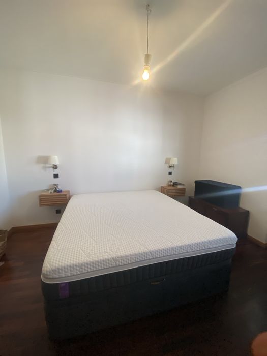 Cama Sommier Estofado Emma