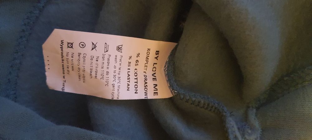 Fajny dres firmy By Love Me