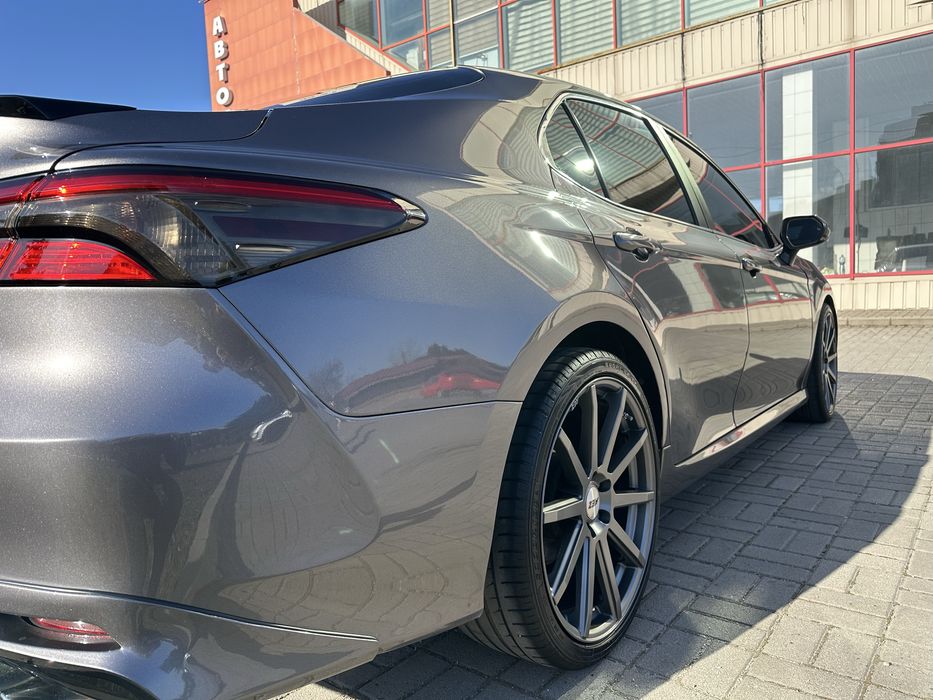 Toyota Camry 70 2018