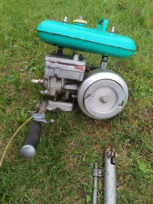 Junak M07 m10 silnik kajak WSM wózka pływającego Delfin