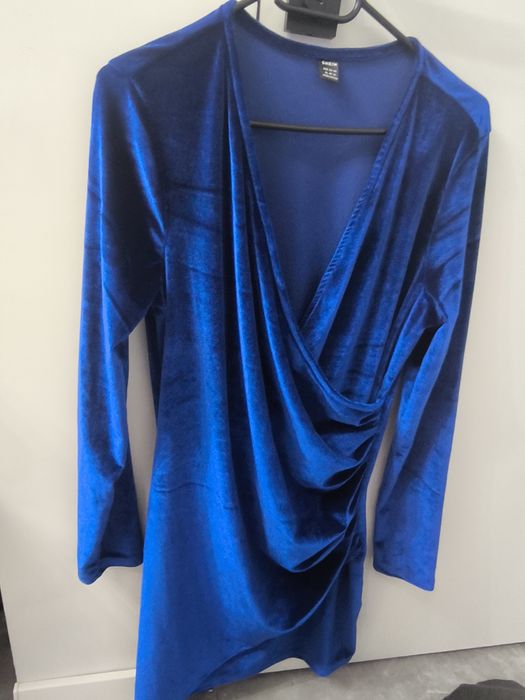 Sukienka welurowa Shein rozmiar XL