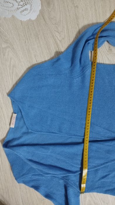 Kaszmirowy damski kardigan firmy FTC r. M 100 % kaszmir niebieski