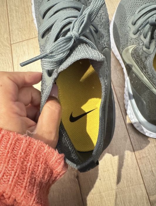 Tenis Nike Epic React Flyknit  2. Nr 42
