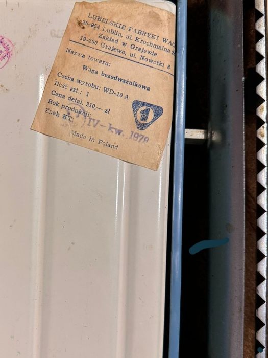 zabytkowa bezodważnikowa waga kuchenna typu WD-10A