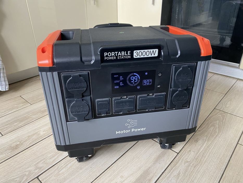 Зарядна станція Т30 3000 Вт / Power Station T30 3000W / LiFePO4