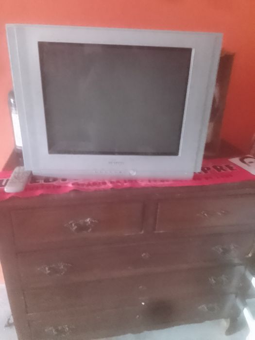 Televisão grande