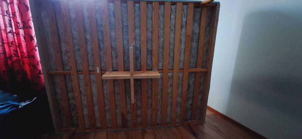 Za darmo duże łóżko 160 x 200