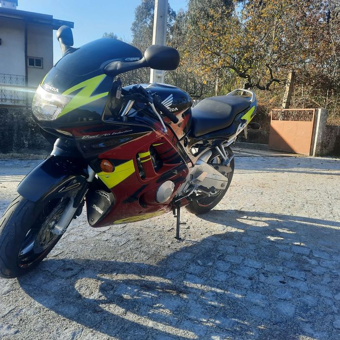 Honda CBR  Cbr 600 f3