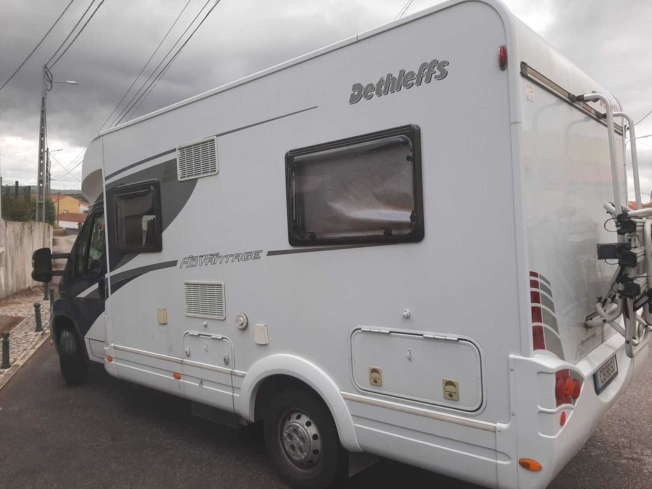 autocarava DETHLEFS 128000 km ano 2012