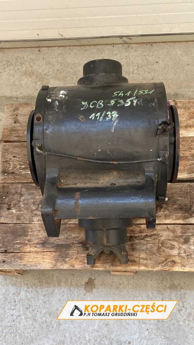 Środkowa część mostu | Przełożenie 11x37 | JCB 531 / 535 / 541